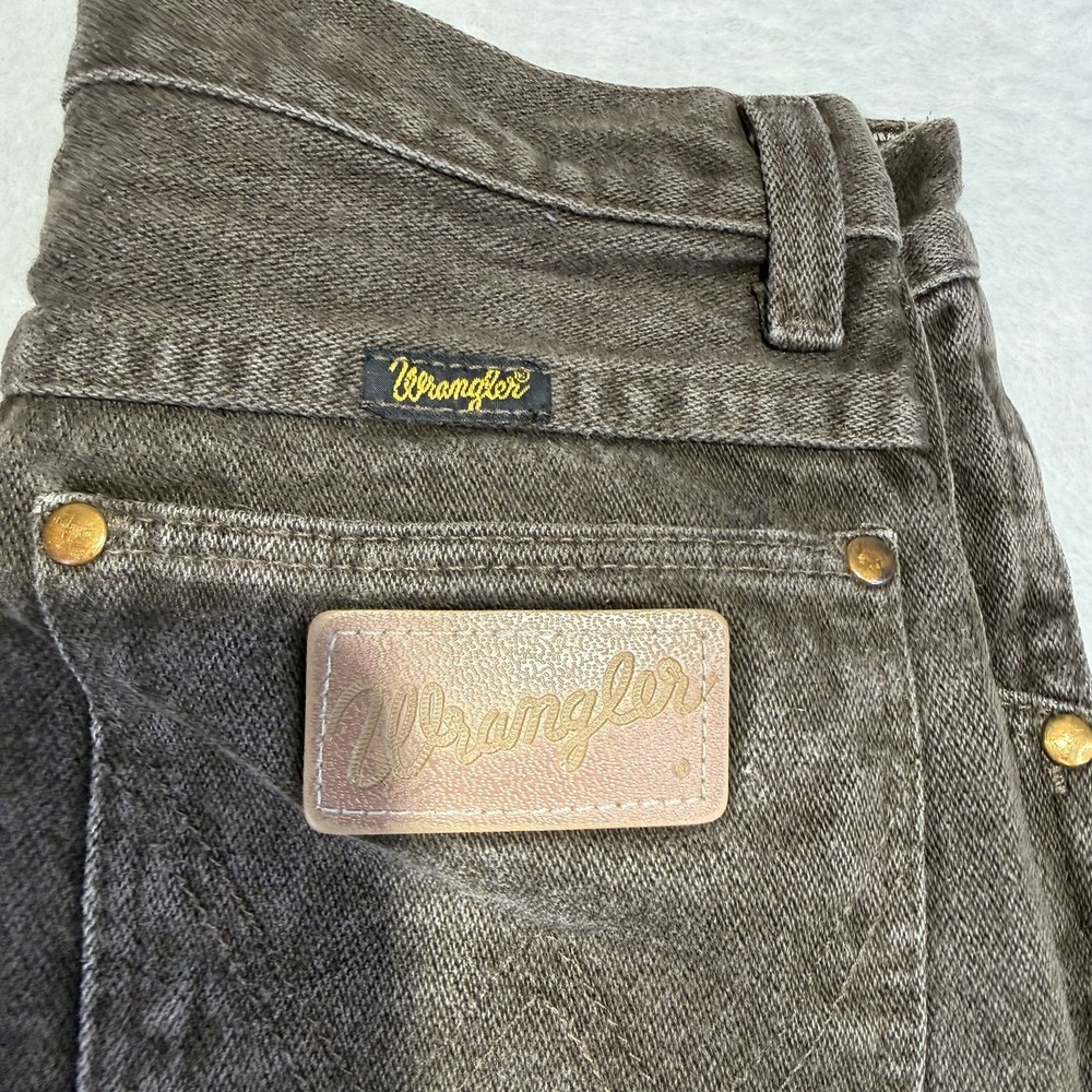 Wrangler High-Rise Women’s Jeans in Washed Black - Picture 4 of 5